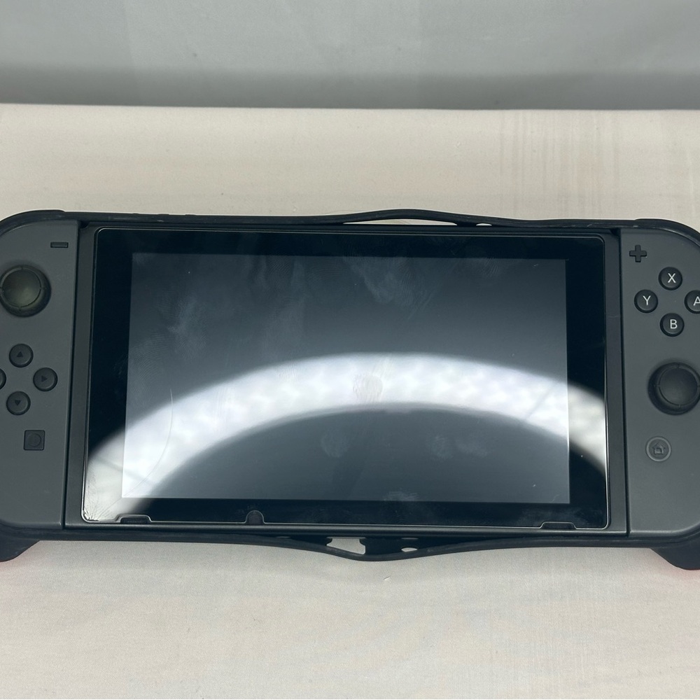 Nintendo switch - Picture 4 of 8
